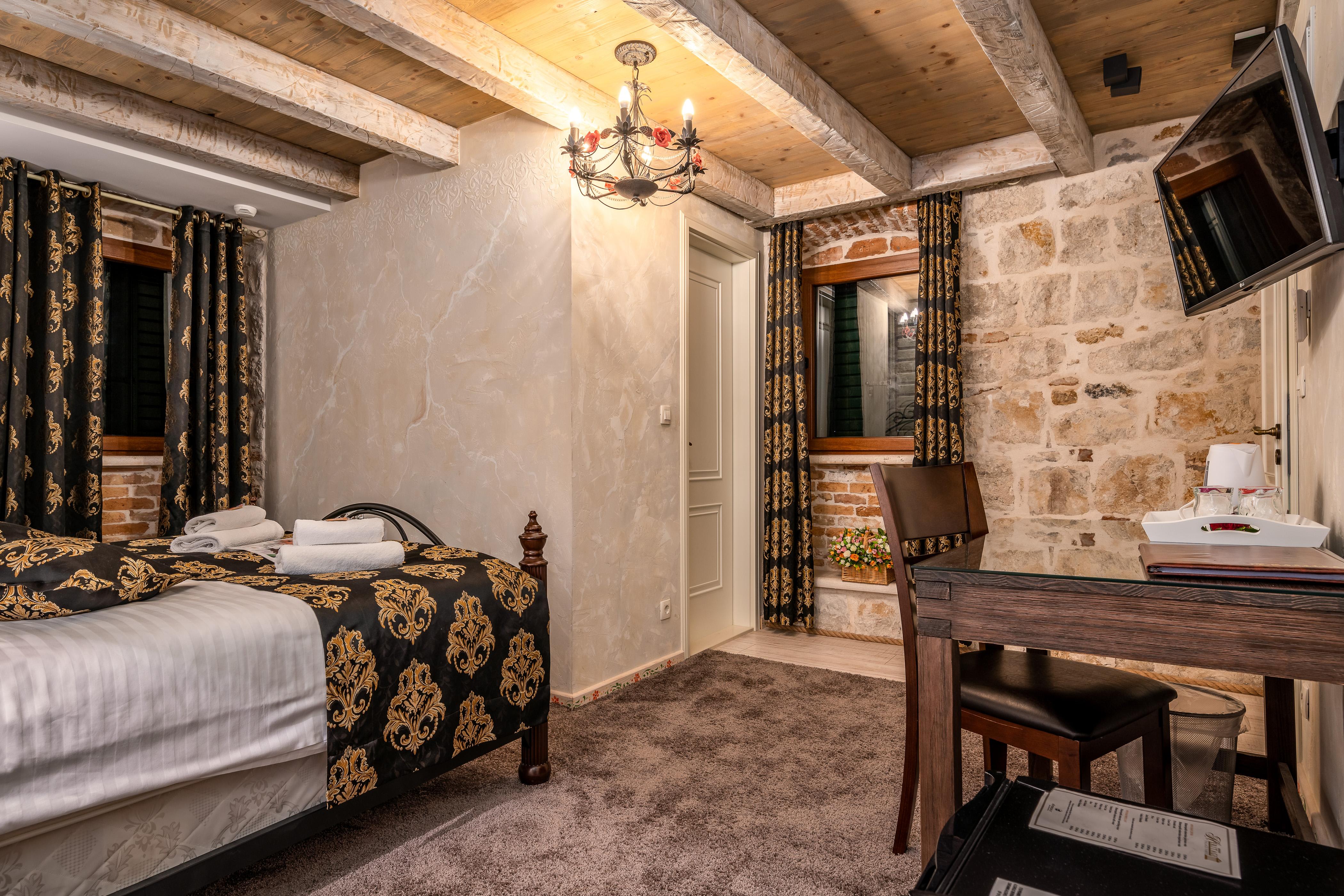 ספליט Heritage Palace Varos - Mag Quaint & Elegant Boutique Hotels מראה חיצוני תמונה